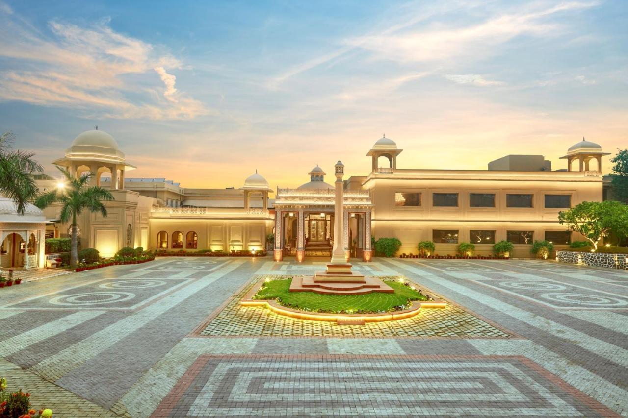 Heritage Village Resort & Spa Manesar-Gurgaon Bagian luar foto