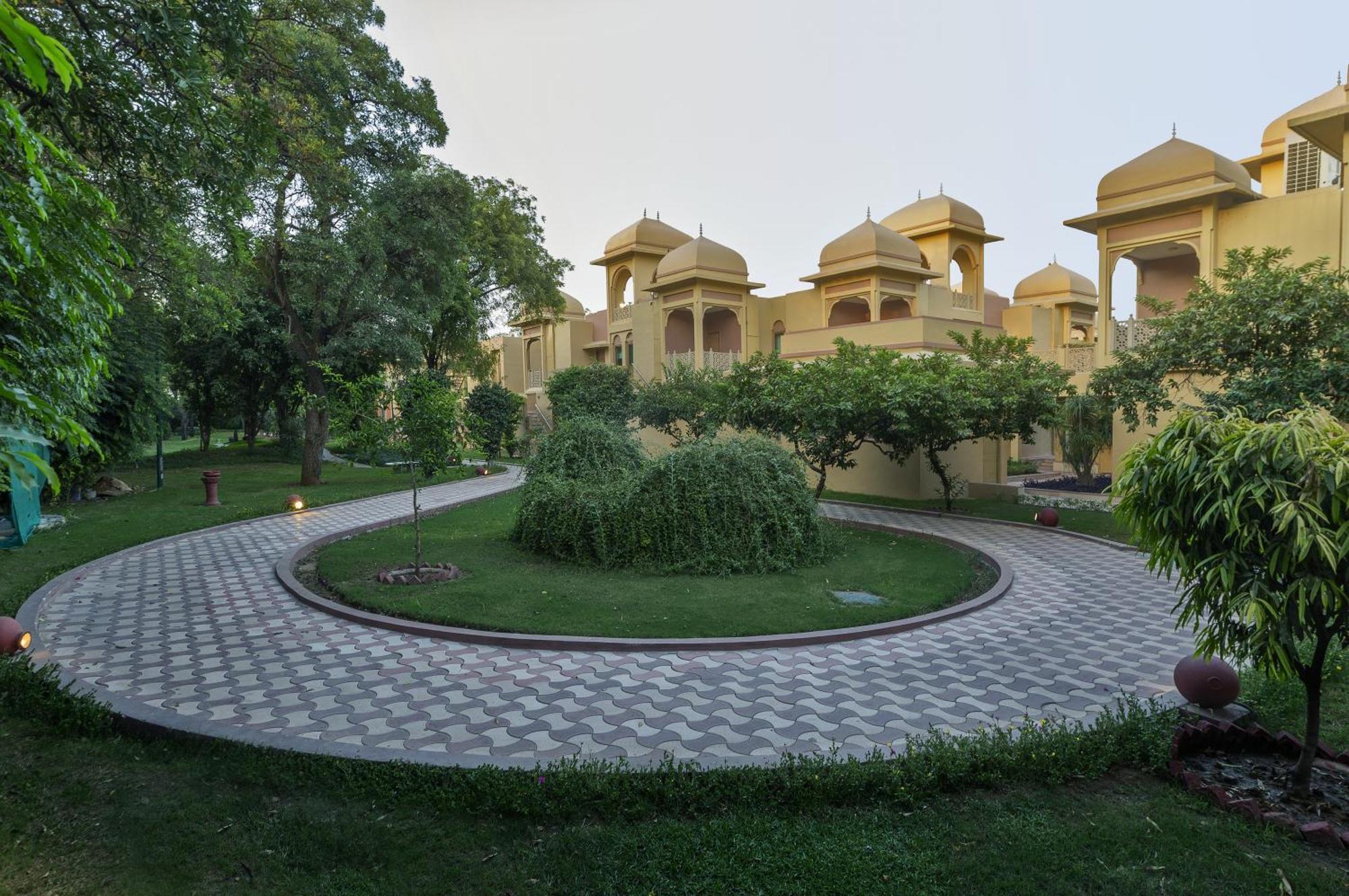 Heritage Village Resort & Spa Manesar-Gurgaon Bagian luar foto