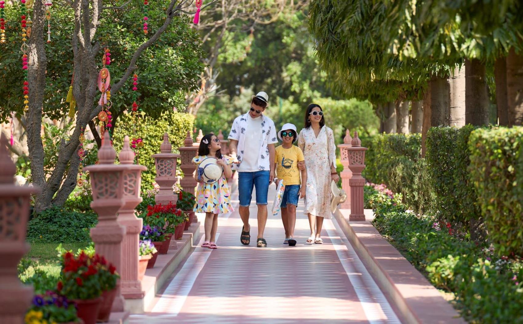 Heritage Village Resort & Spa Manesar-Gurgaon Bagian luar foto